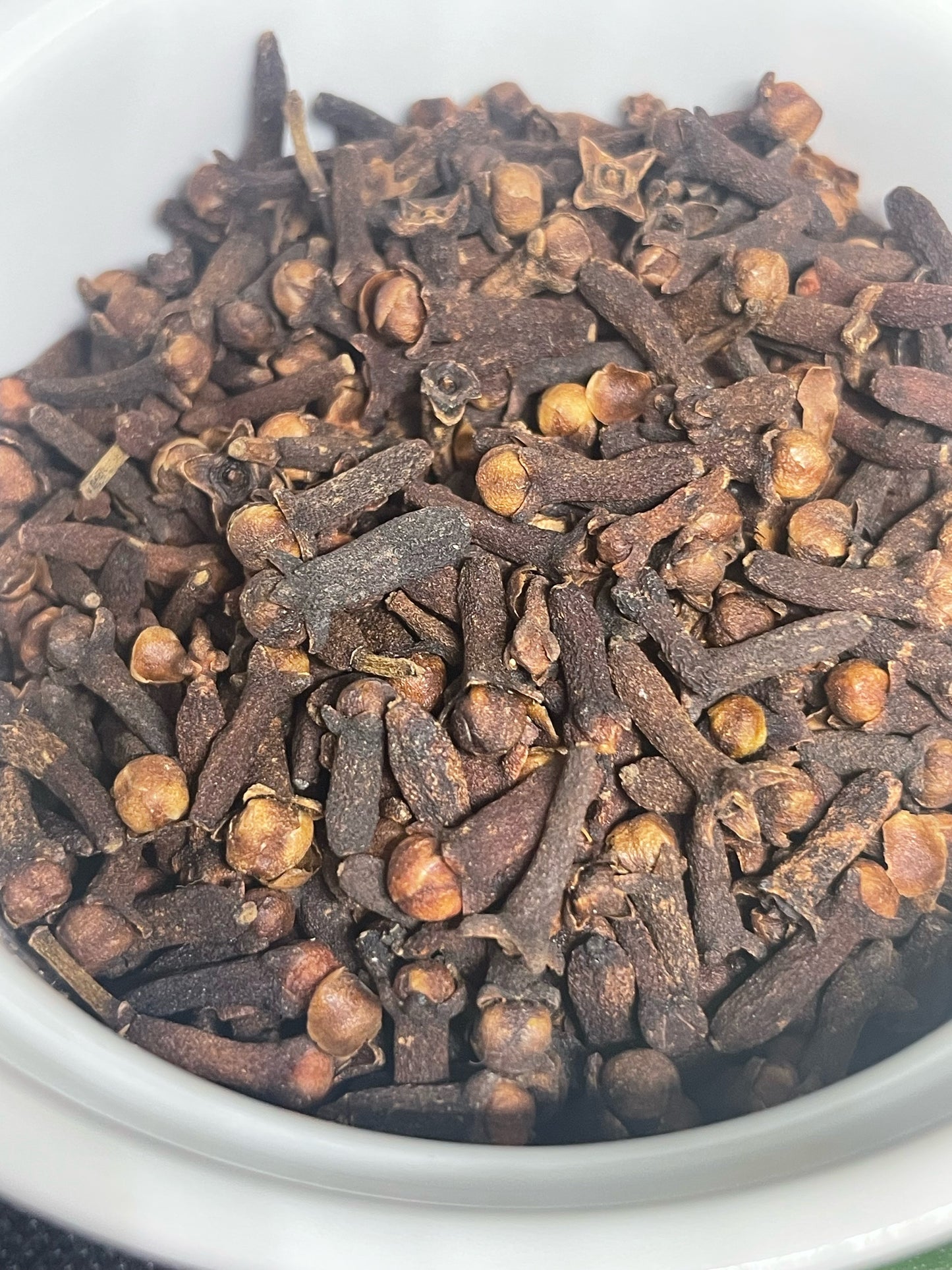 Cloves (1/2 cup)